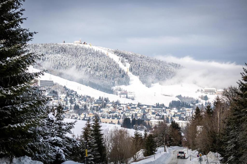 Meadows Apartments Klinovec Loučná pod Klínovcem Bagian luar foto